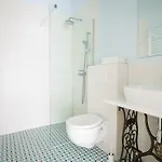 Apartament Ava *