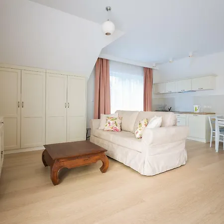 Ava Apartment *