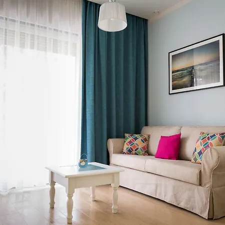 Ava Apartment *